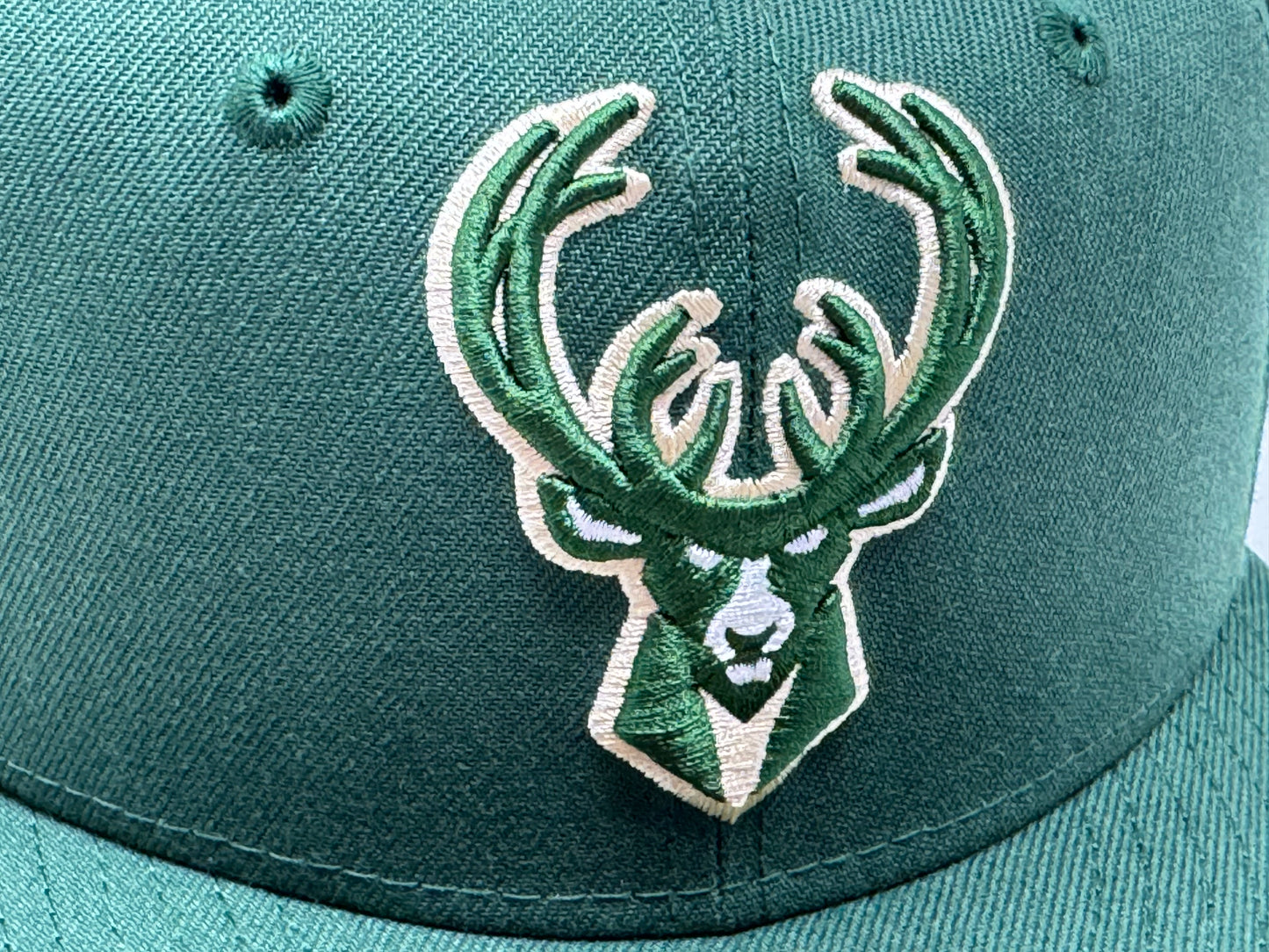 Milwaukee Bucks 2021 NBA Champions 5950 New Era Fitted Hat Dark Green