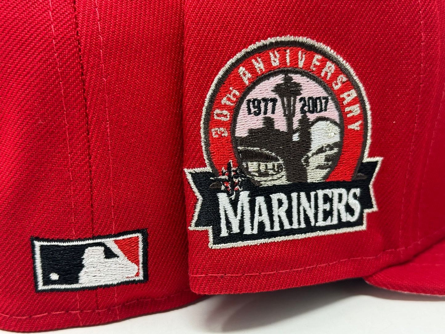 Seattle Mariners 30th Anniversary Pink Brim 59Fifty New Era Fitted Hat
