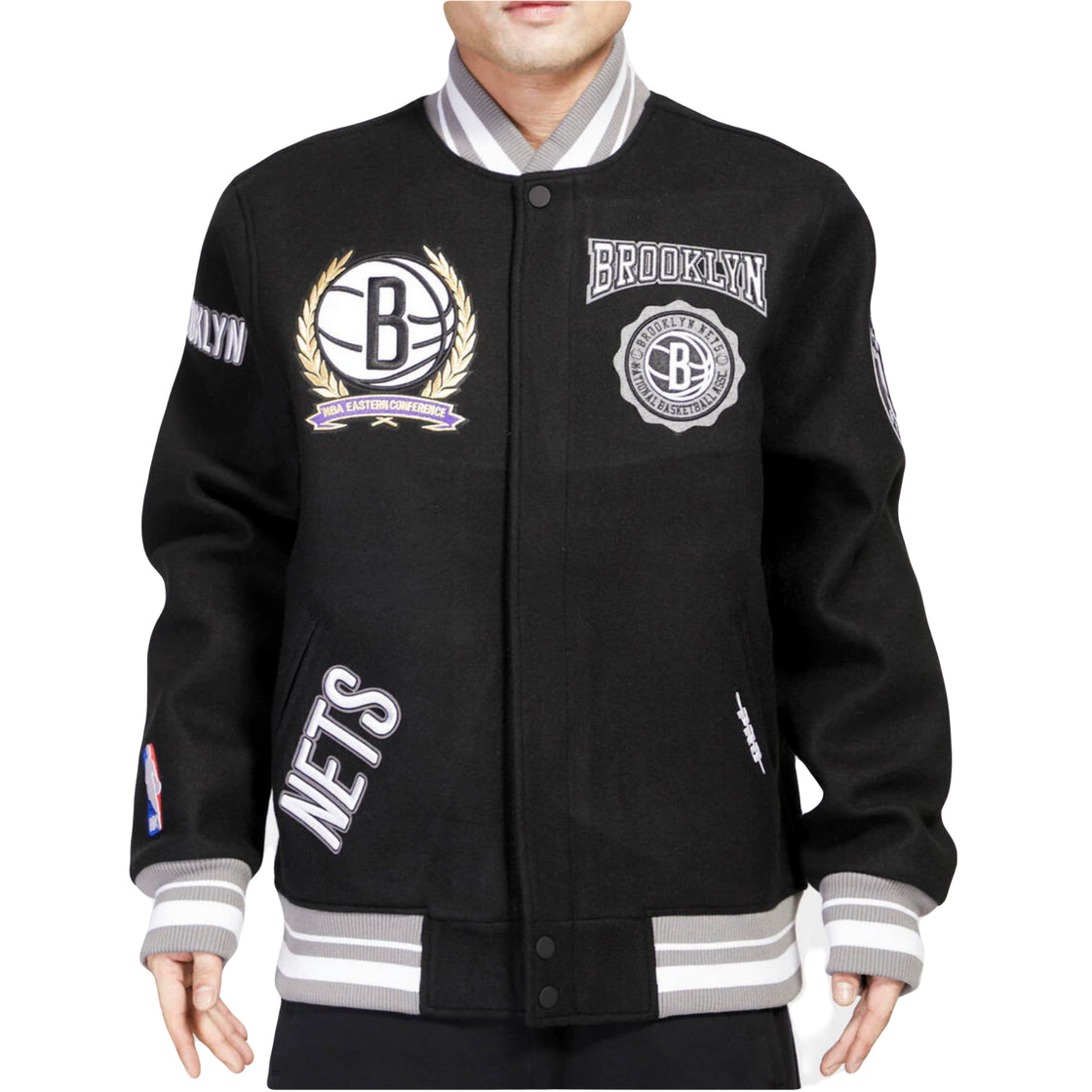 Brooklyn Nets Pro Standard Crest Black Wool Varsity Jacket