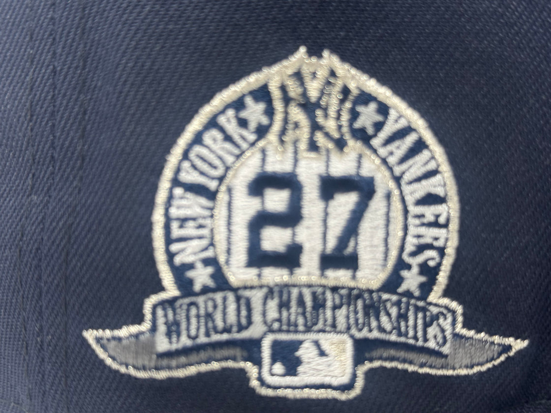 New York Yankees 27th Championship Metallic Silver Logo Snapback Hats-Navy