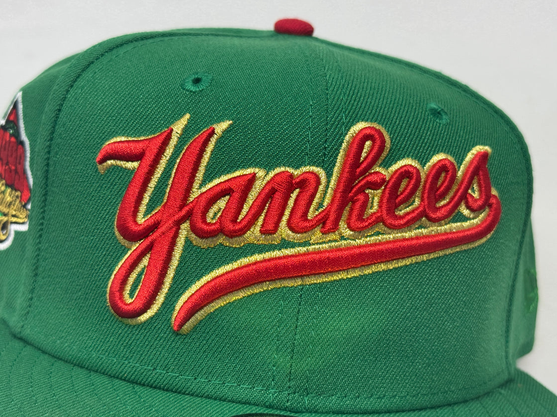 New York Yankees 1999 World Series Xmas Pack Green Fitted Hat