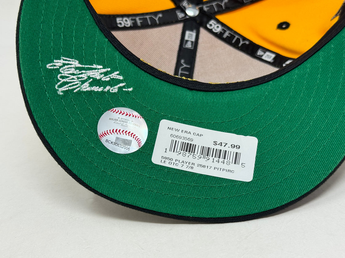 Pittsburgh Pirates Roberto Clemente Signature Series A Frame Fitted Hat