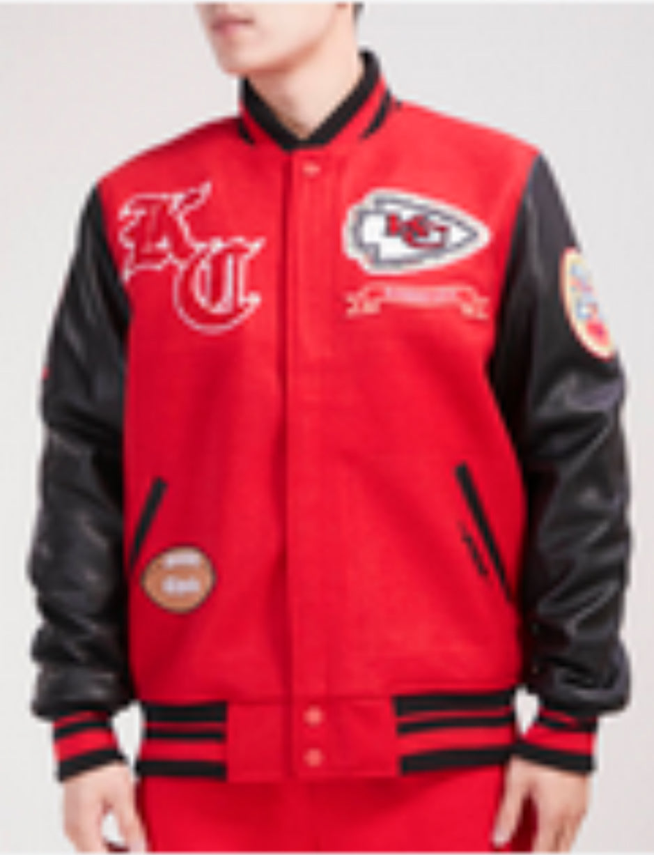 Kansas City Chiefs Pro Standard Mens NFL Varsity Jacket