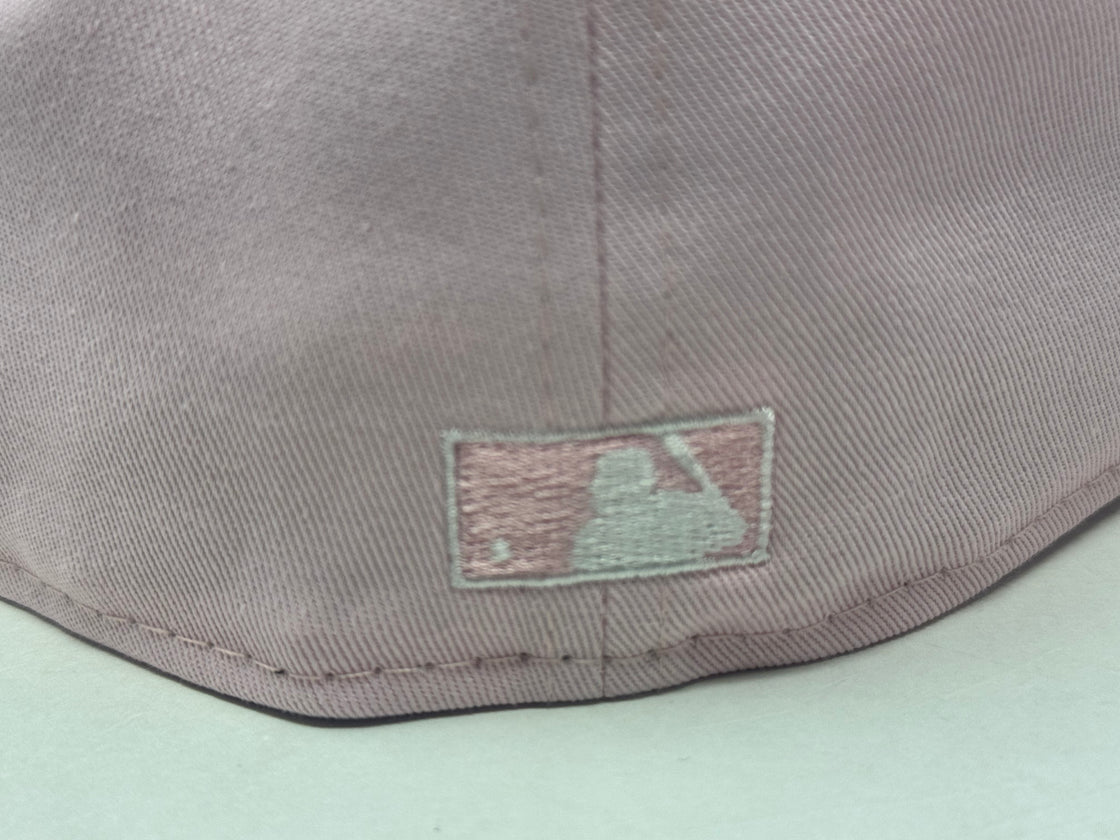 New York Yankees 1999 World Series Light Pink Fitted Hats