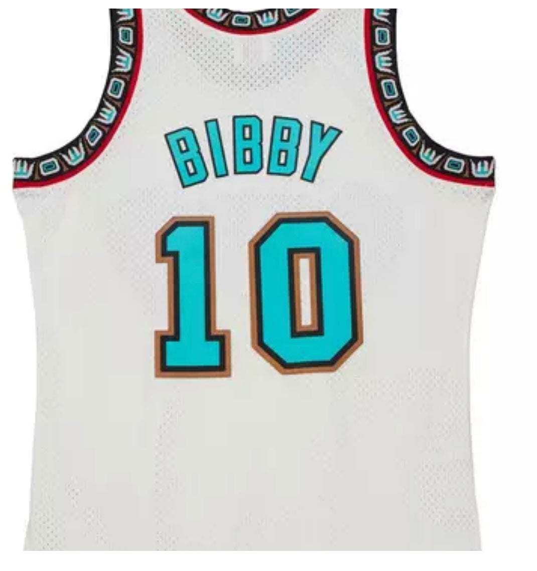 MITCHELL AND NESS MENS MIKE BIBBY VANCOUVER GRIZZLIES 1998-99 HWC CREAM SWINGMAN JERSEY