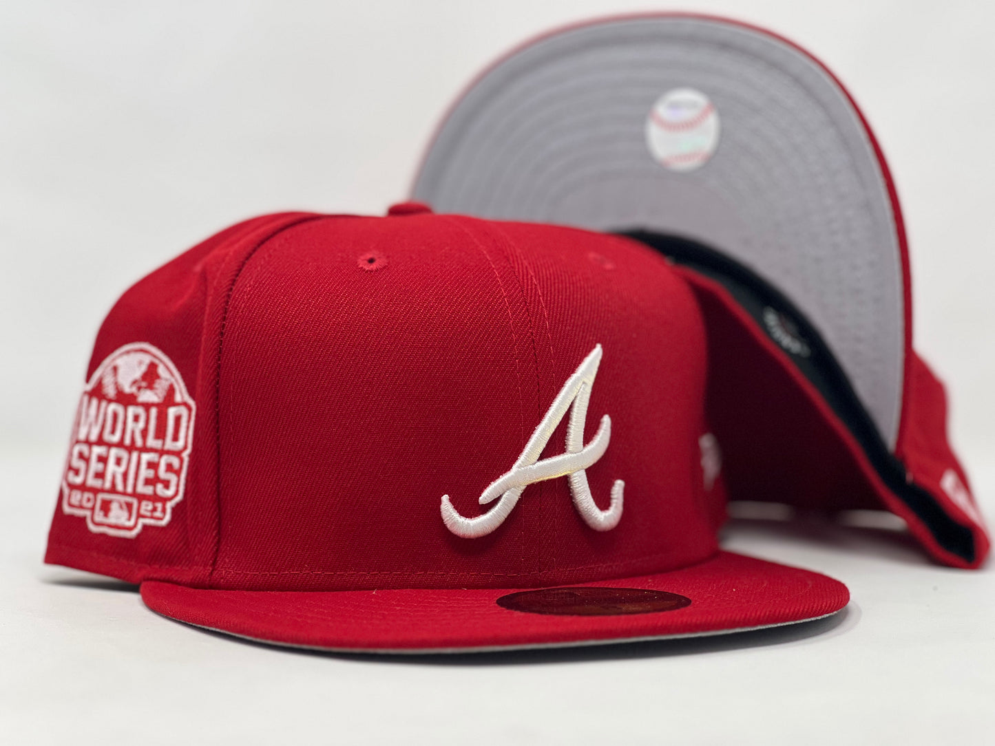 ATLANTA BRAVES 2021 WORLD SERIES RED GRAY BRIM NEW ERA FITTED HAT