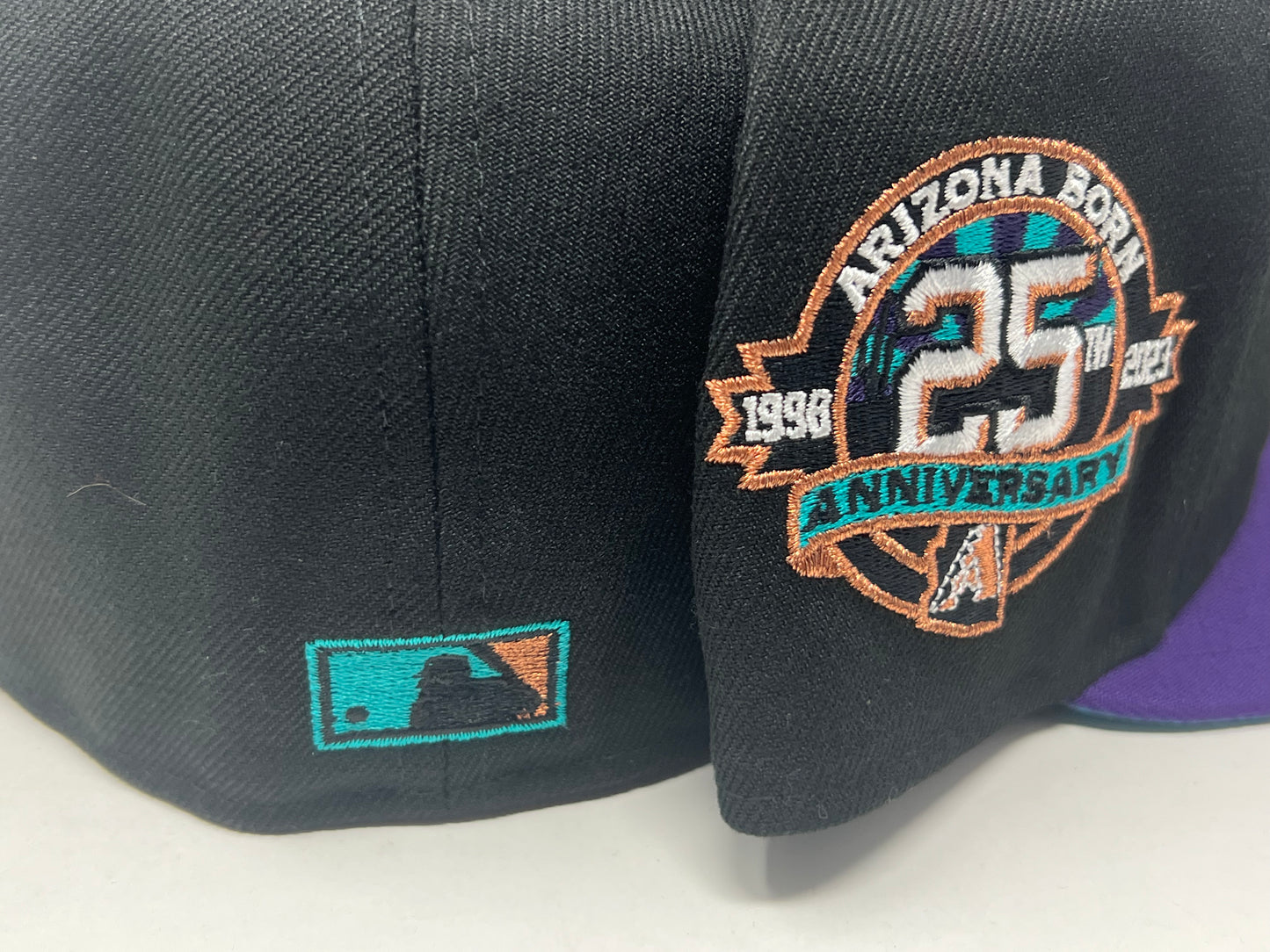 Arizona Diamondbacks 25th Anniversary "Up-Side Down" Front Logo Teal Brim New Era Fitted Hat