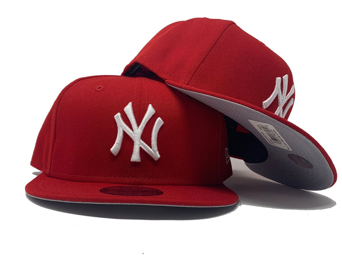 Red New York Yankees New Era 950 Snapback Hat - Sports World