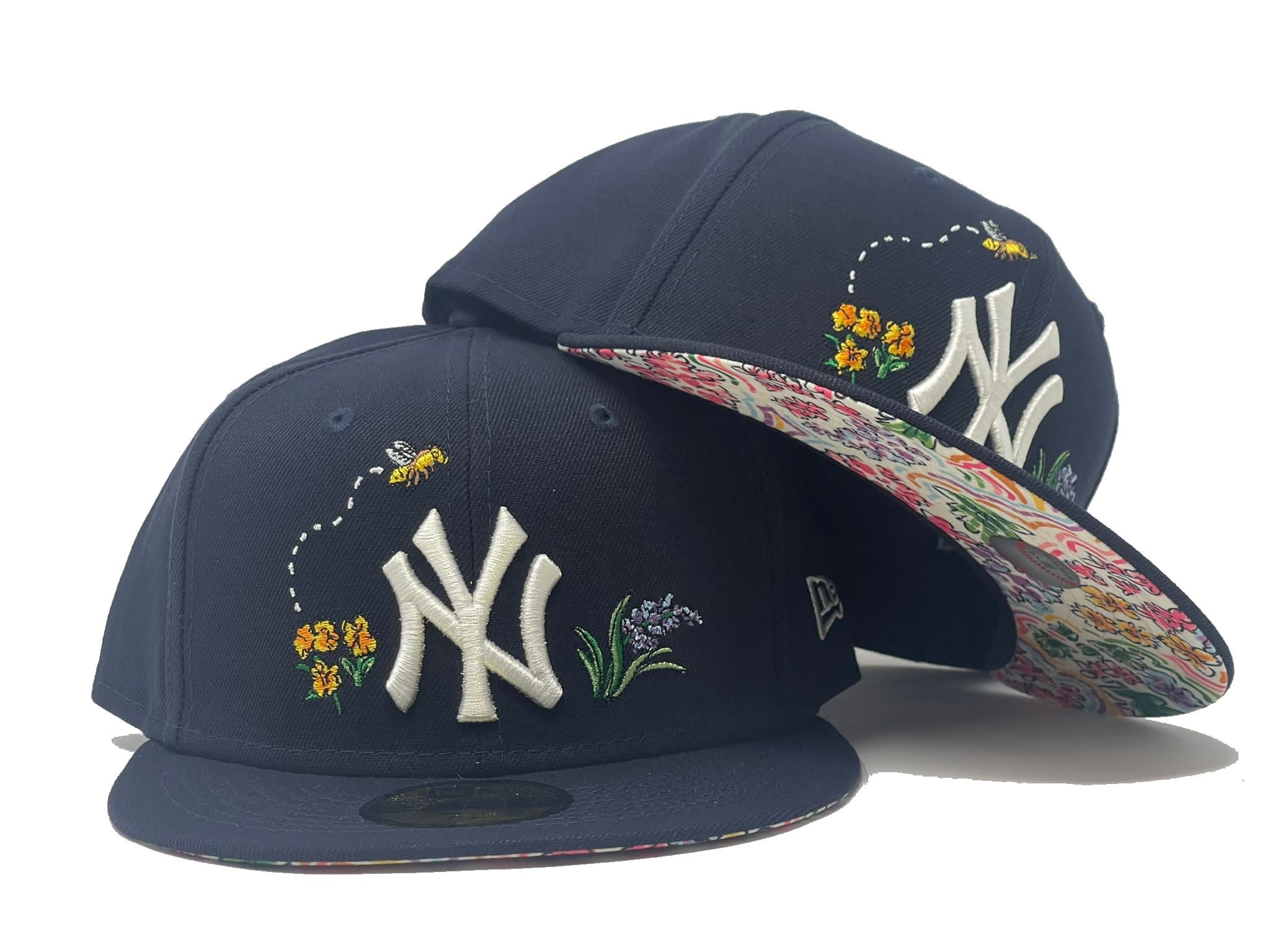 NWT New Era New York Yankees watercolor floral brim fitted hat cap navy. 71/4 New Era 59FIFTY New York Yankees Blooming Navy Fitted Hat | eBay main image 3
