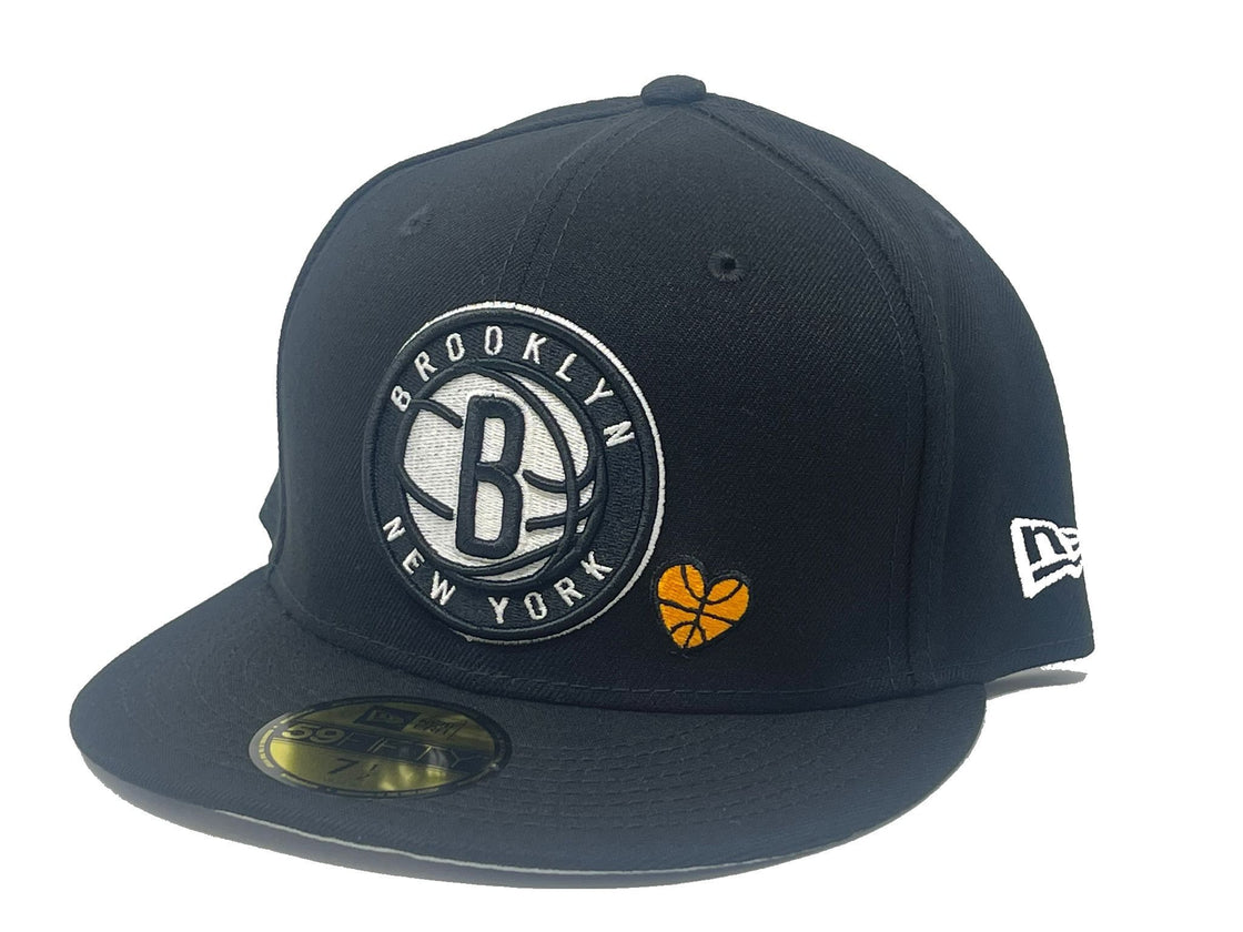 BROOKLYN NETS TEAM HEART 59FIFTY NEW ERA FITTED HAT