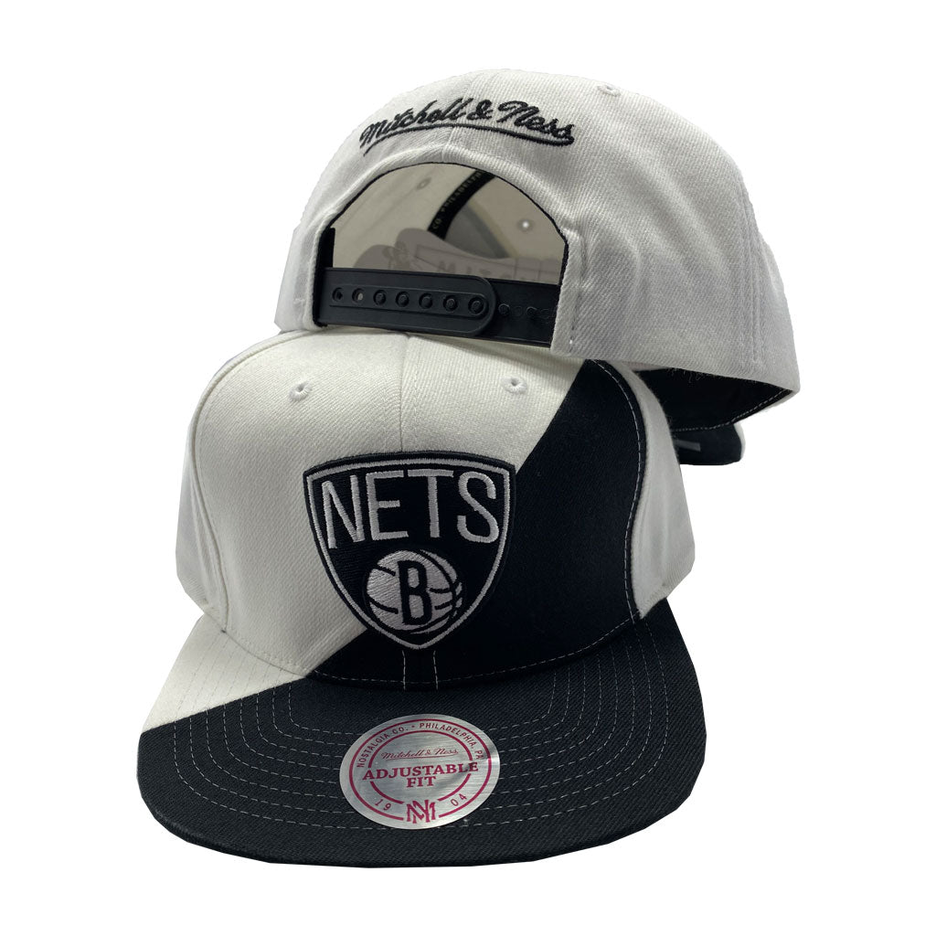 Brooklyn Nets Mitchell & Ness Snapback Adjustable Hat - Black/White