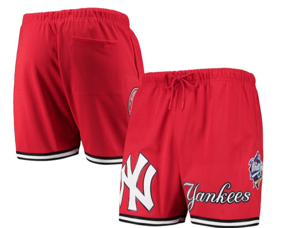 mitchell and ness yankees shorts
