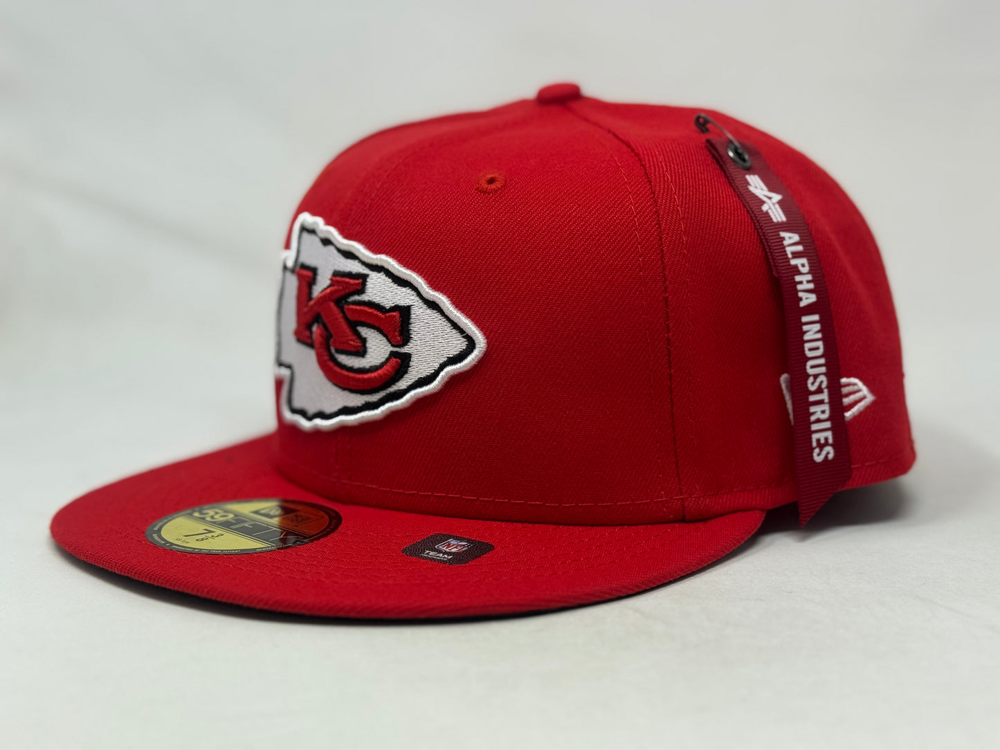 Kansas City Chiefs New Era x Alpha Industries Red Alpha 59FIFTY Fitted Hat
