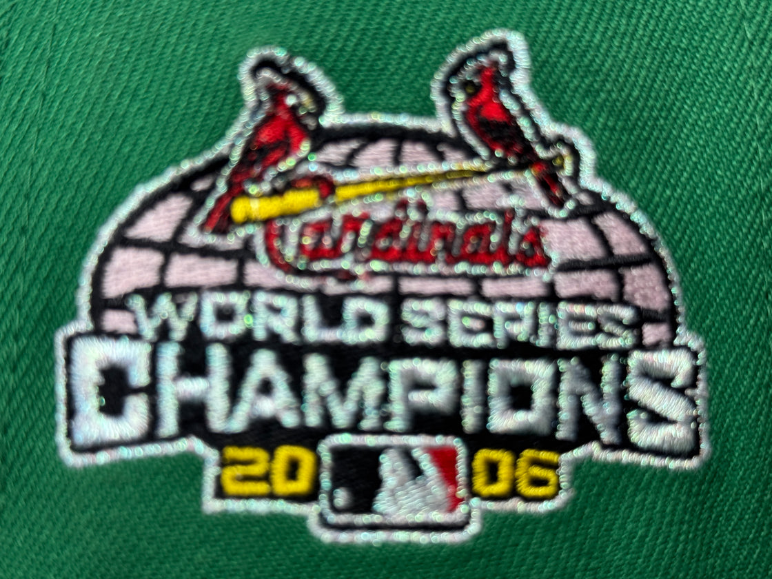 St. Louis Cardinals 2006 World series Champions Fitted Hat