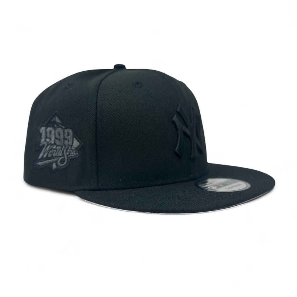 New York Yankees 1999 World Series Snapback Hats-Tonal Black