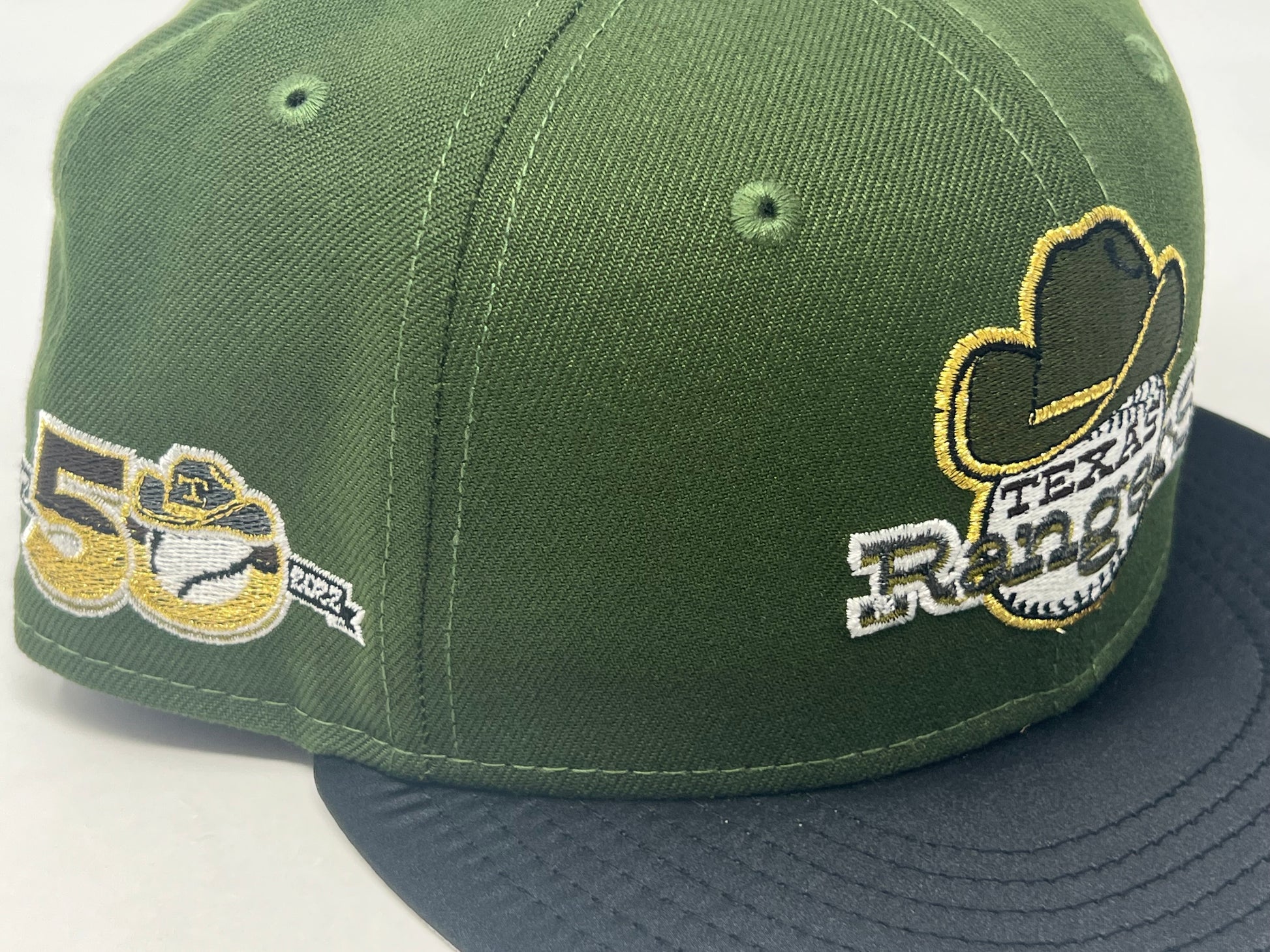 TEXAS RANGERS 50TH ANNIVERSARY BLACK SATIN VISOR NEW ERA FITTED HAT