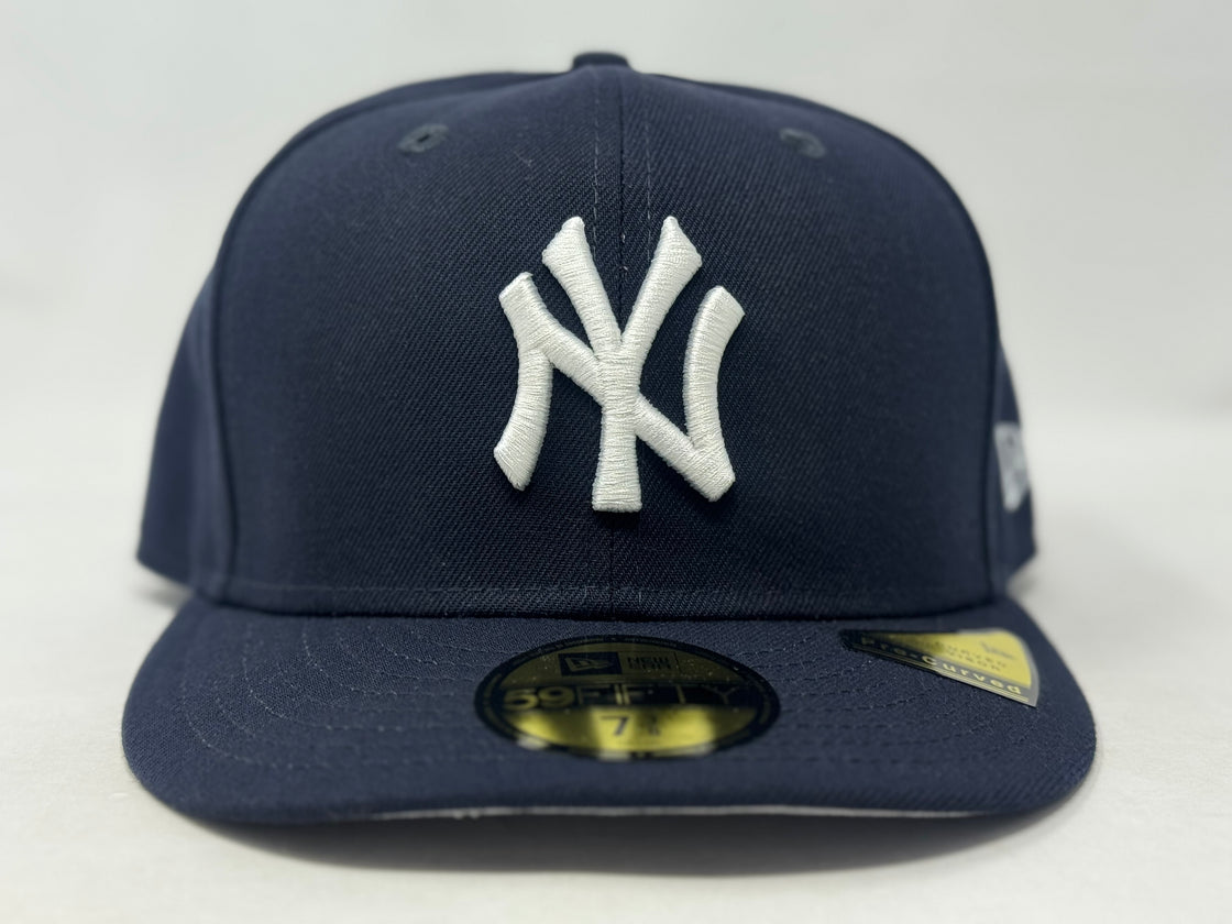 New York Yankees Pre -Curved Visor 59FIFTY Fitted Hat-Navy Blue