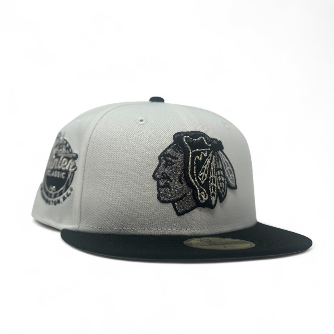 Chicago Blackhawks 2015 Winter Classic Fitted Hats-White Black