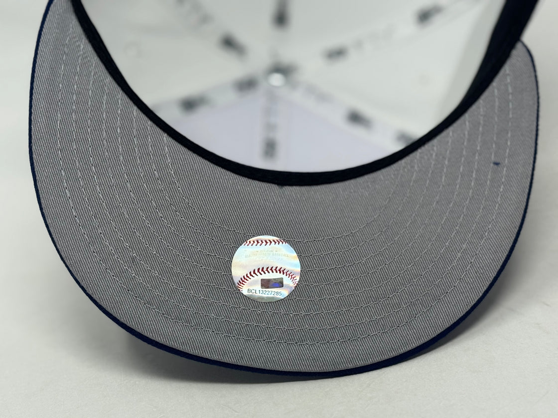 Toronto Blue Jays 1993 World Series Fitted Hat to Match Retro Air 4