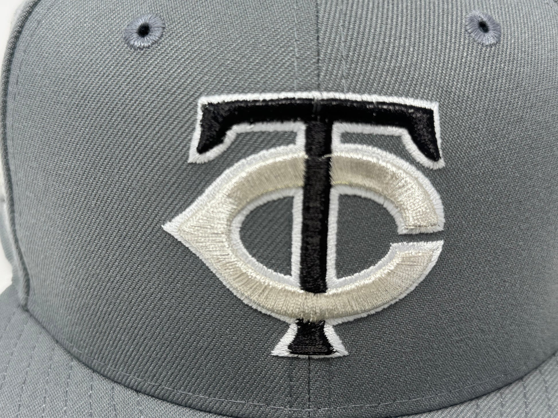 Minnesota Twins 1985 All Star Game Fitted Hat- Gray