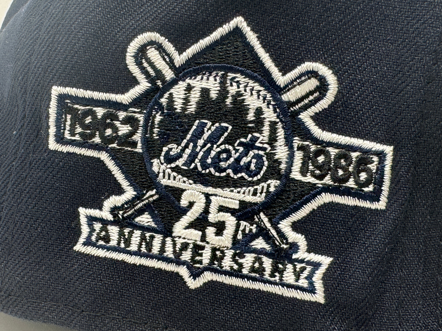 New York Mets 25th Anniversary Navy Blue 59Fifty New Era Fitted Hat to Match Jordan 1 "Armory Navy"