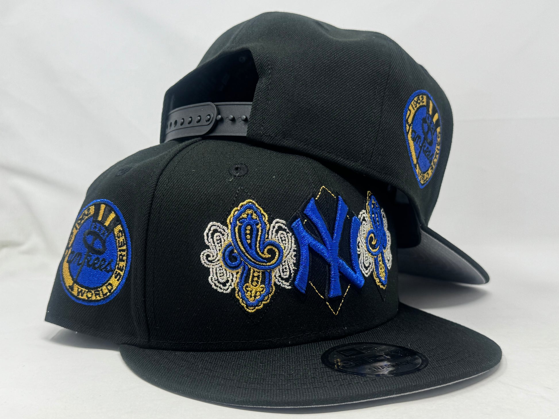 New York Yankees 1962 World Series Paisley Print Snapback Hats-Black