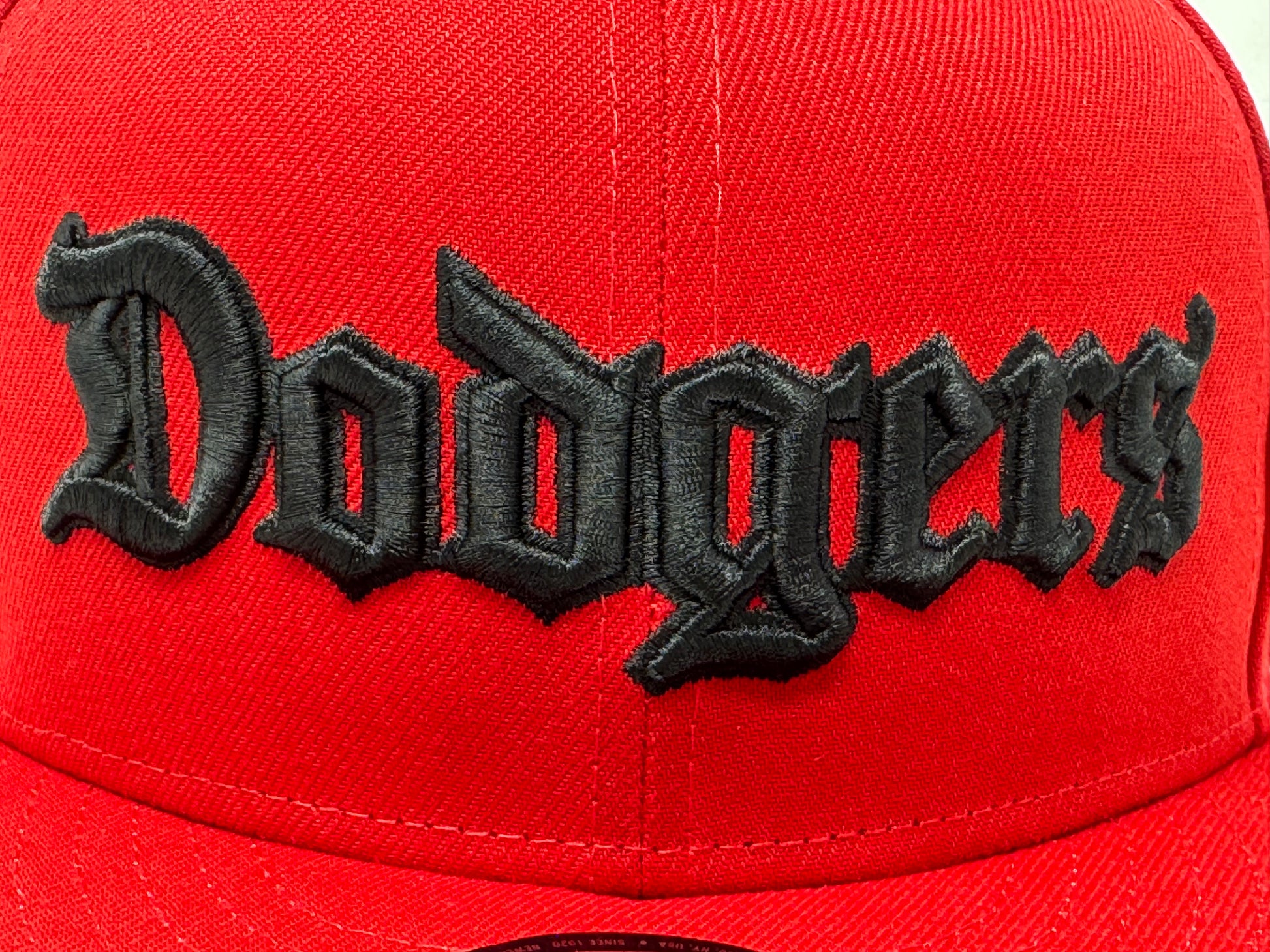 Los Angeles Dodgers 2025 World Champions Snapback Hat-Red