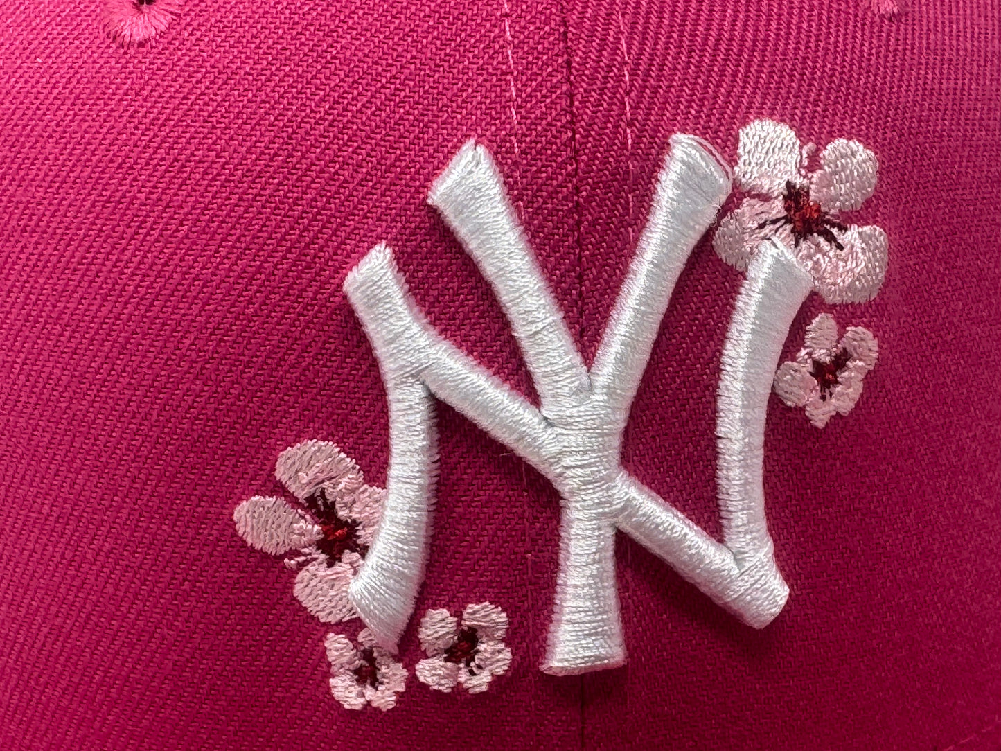 New York Yankees "Cherry Blossom Pack" New Era Fitted Hat-Hot Pink