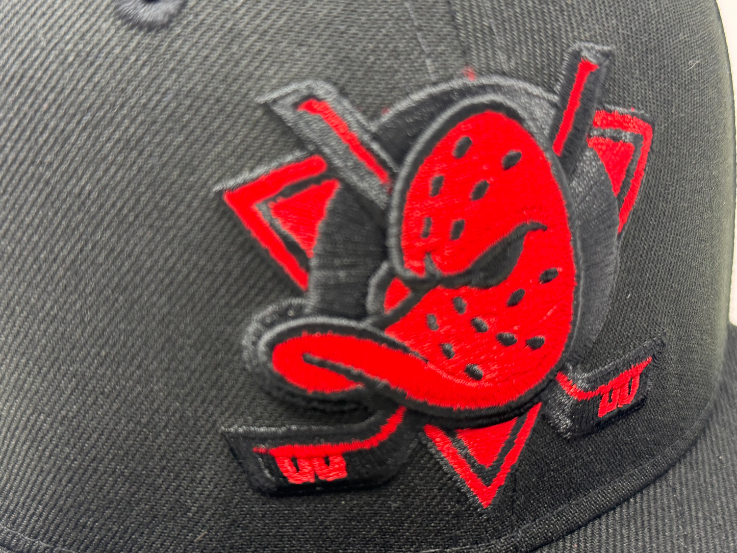 Anaheim Ducks Stanley Cup Champions Fitted Hats-Black Red Logo