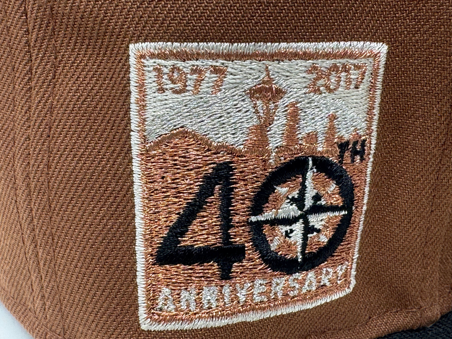 Seattle Mariners 40th Anniversary Gradient Logo Fitted Hats-Pearlized LX