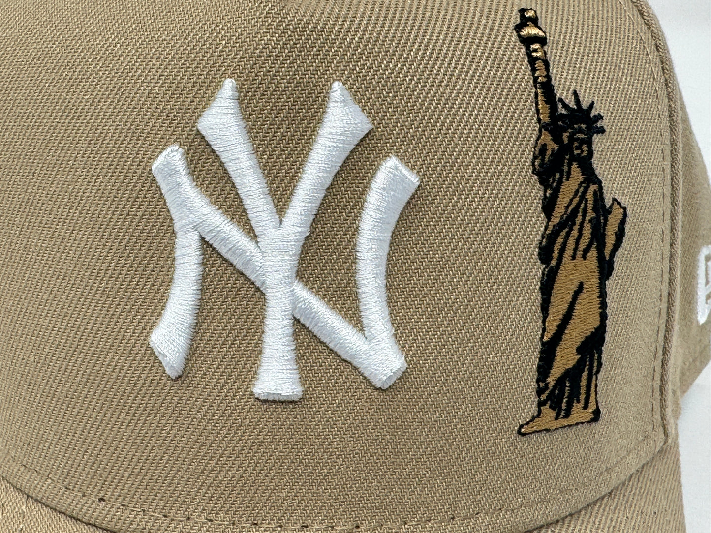 New York Yankees Subway Series Camel Statue of Liberty New Era 9forty A-Frame Snapback Hat