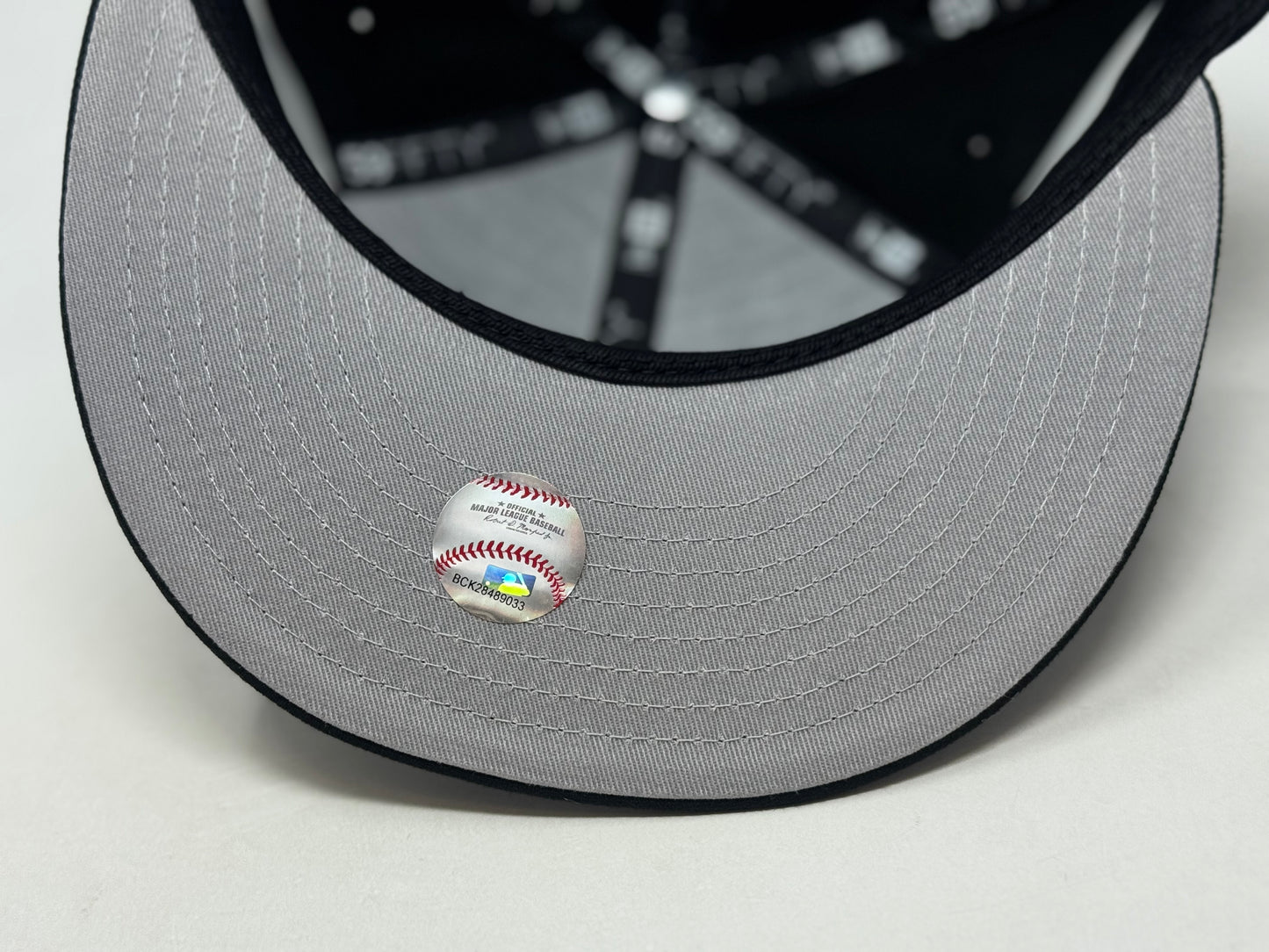 New York Mets Upside Down Logo to Match Jordan Rare Air 3
