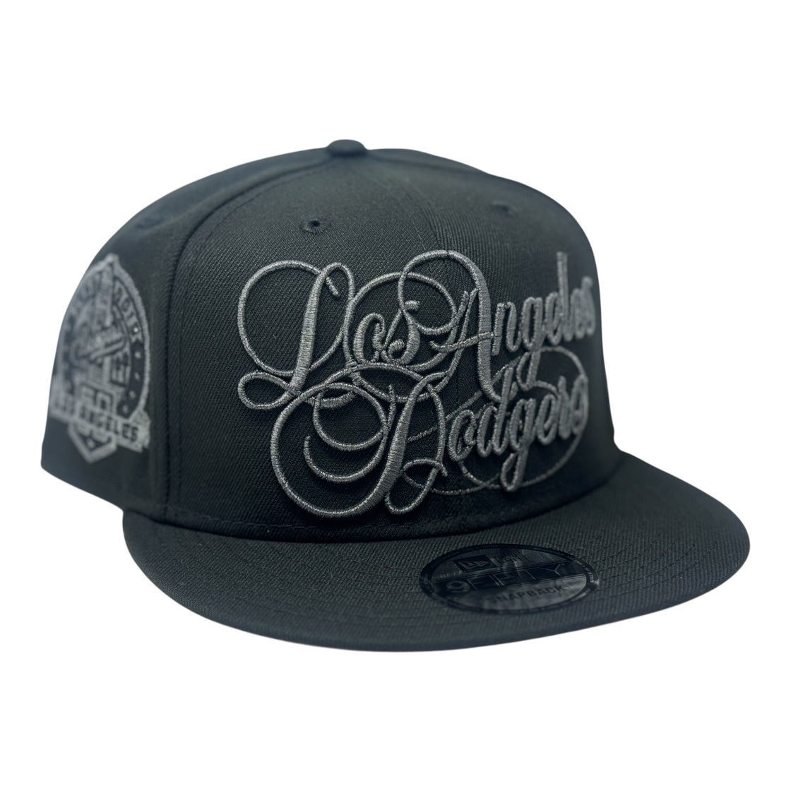 Los angeles Dodgers Snapback with Black Crown raised Gray Script Logo