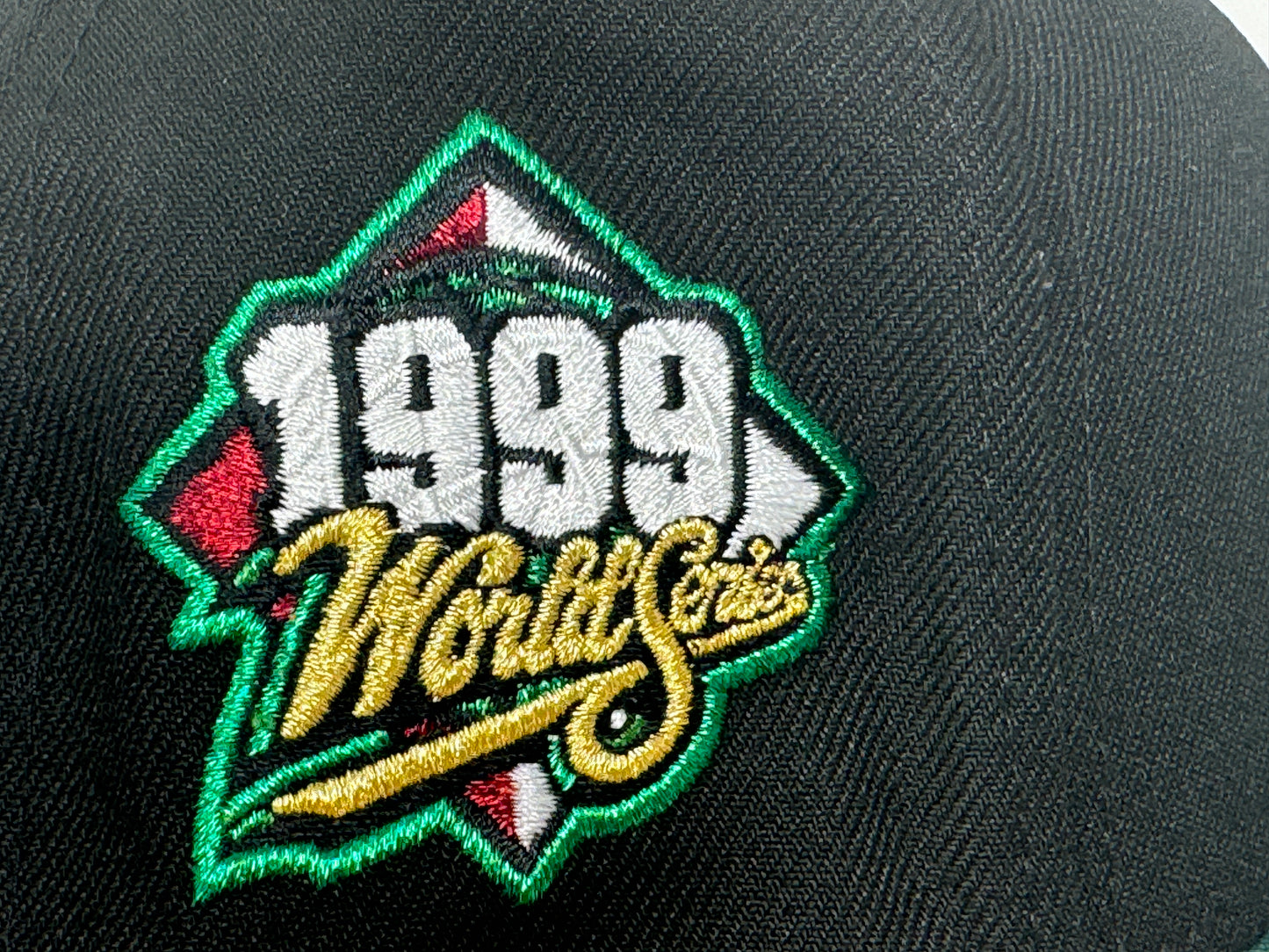 New York Yankees 1999 World Series Floral Logo Fitted Hat-Black Green