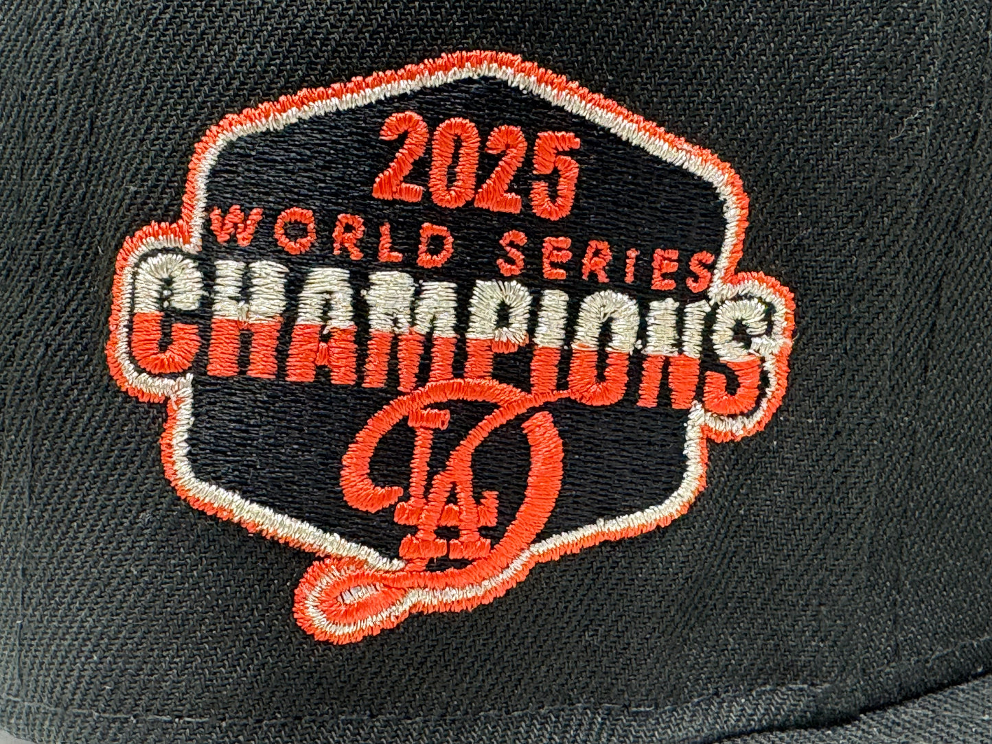 Los Angeles Dodgers 2025 World Champions Snapback Hat-Black