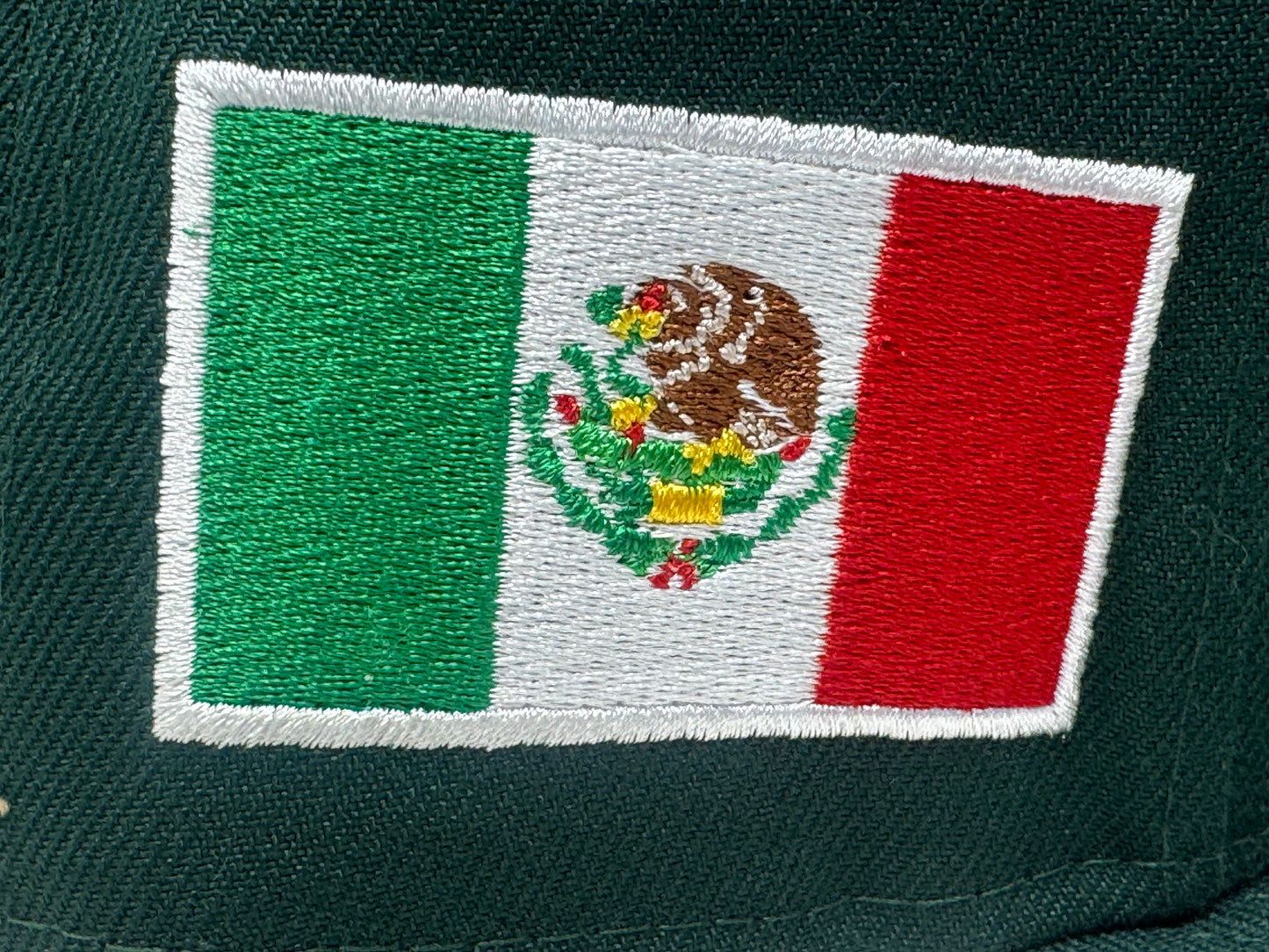 Team Mexico 2026 World Baseball Classic Fitted Hat by New Era-Green