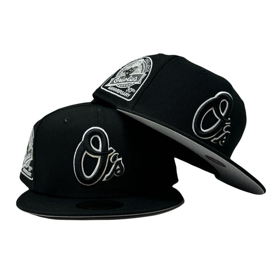 Baltimore Orioles 30th Anniversary Black and White pack 59Fifty New Era Fitted Hat
