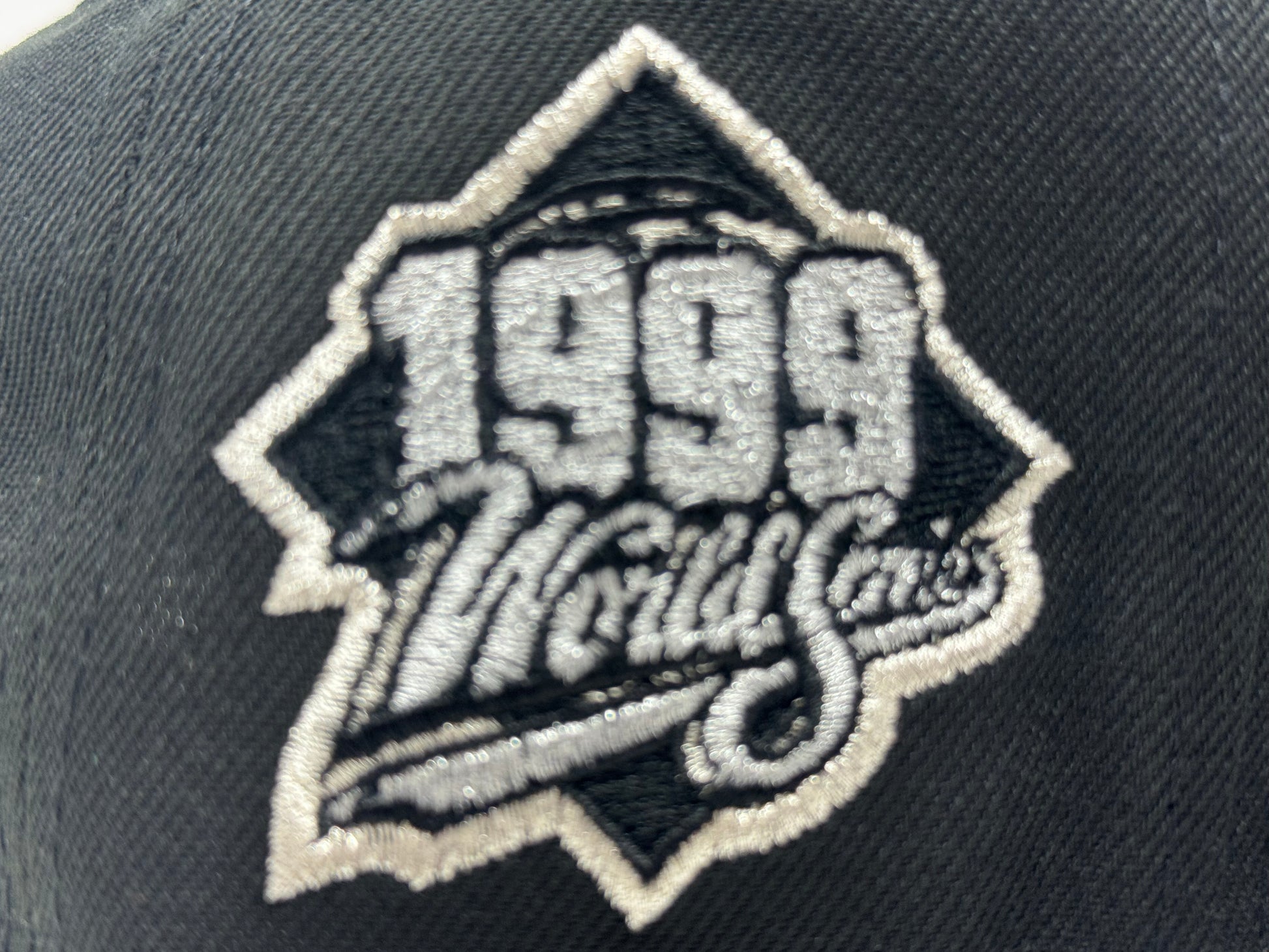 New York Yankees 1999 World Series Shadow Logo Snapback Hats-Black