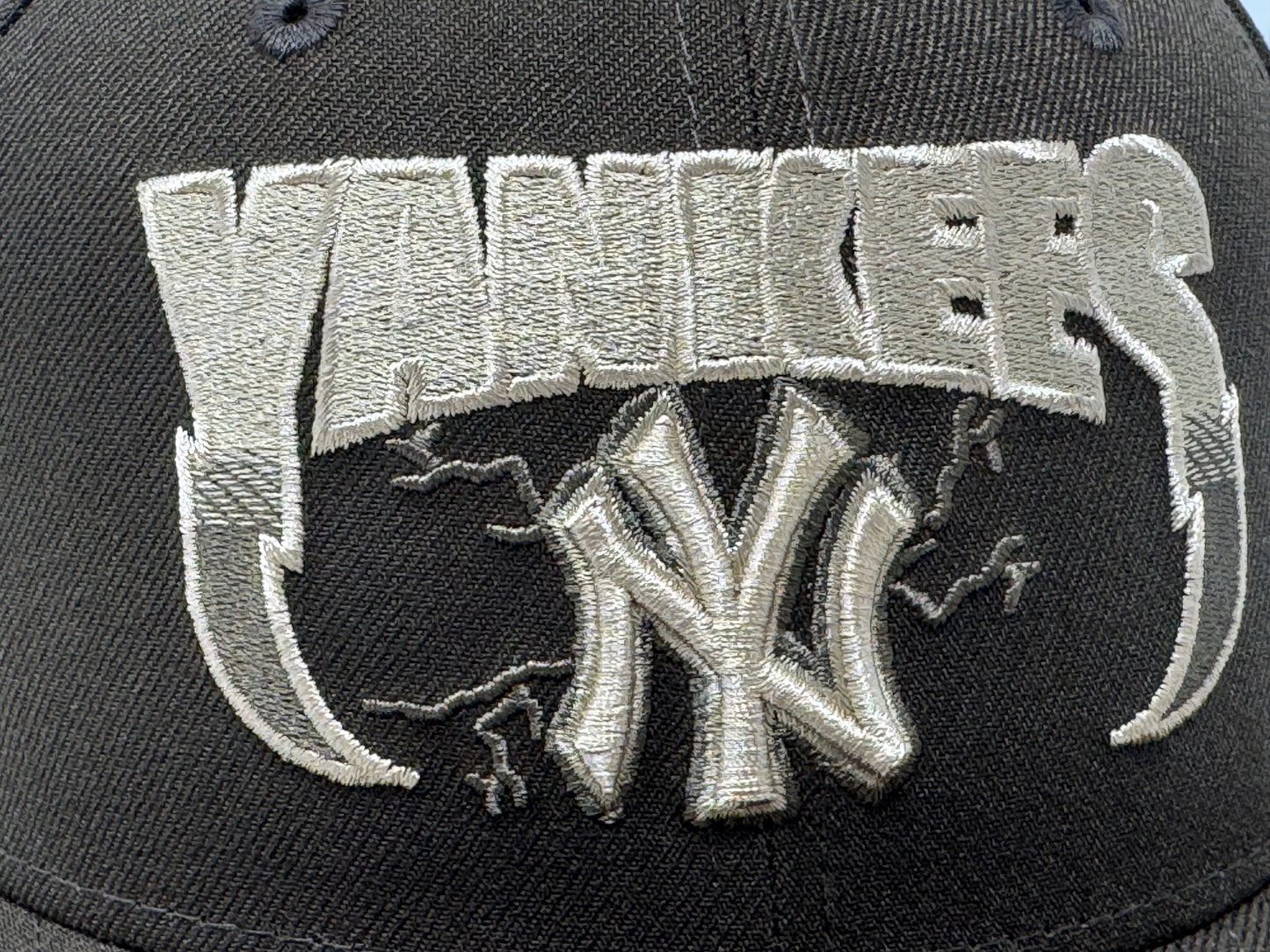New York Yankees "Supercharged Logo" Fitted Hats-Brown