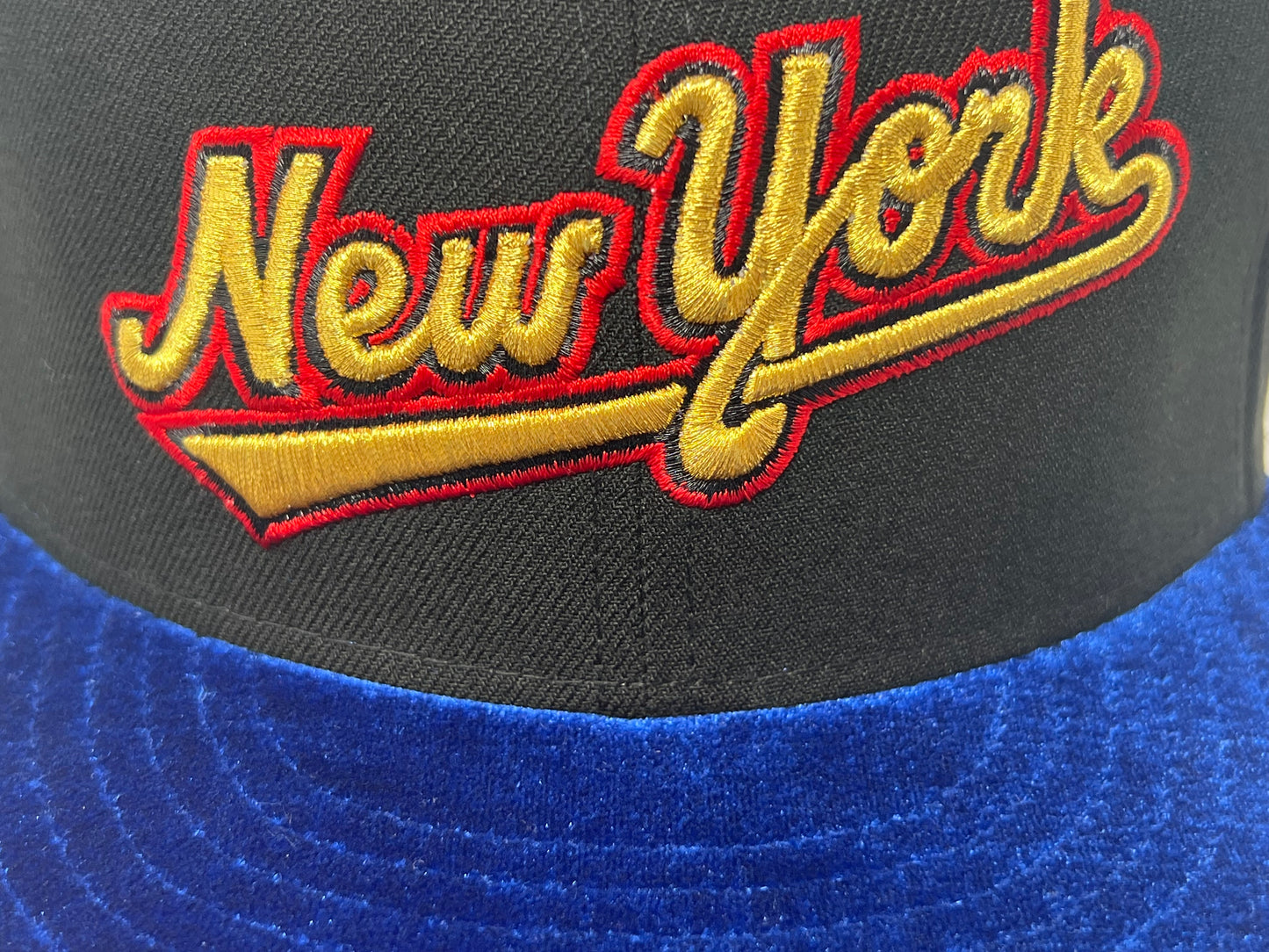 New York Mets 1964-2004 Shea Stadium Royal Velvet Visor New Era Fitted Hats