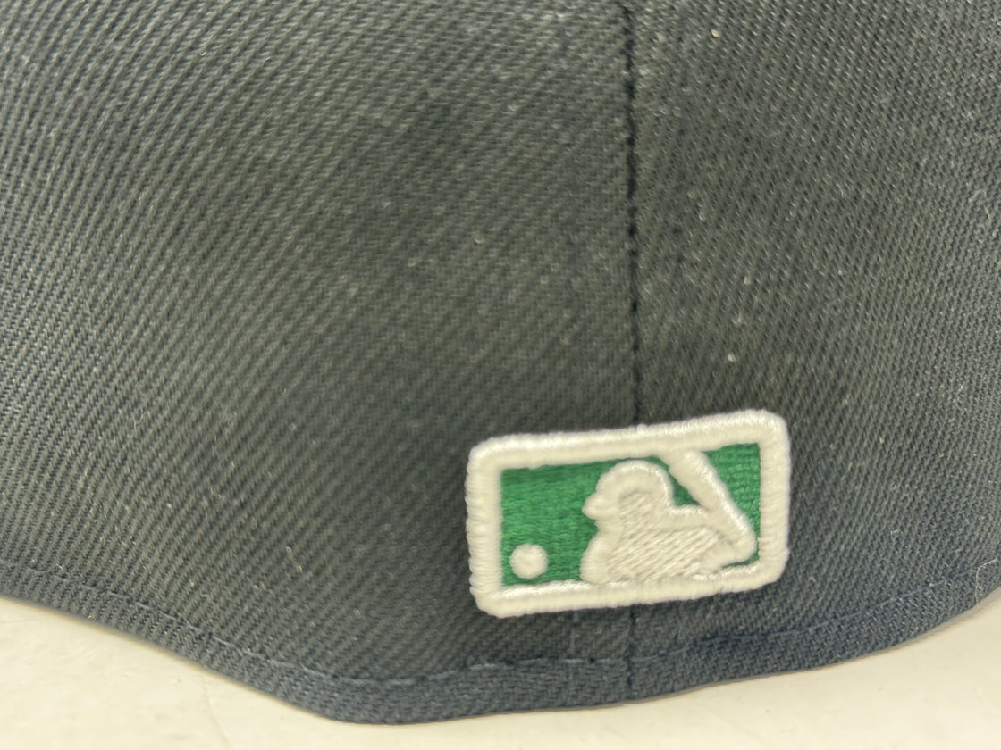 New York Yankees Dept. Of Sanitation Fitted Hat-Black Green