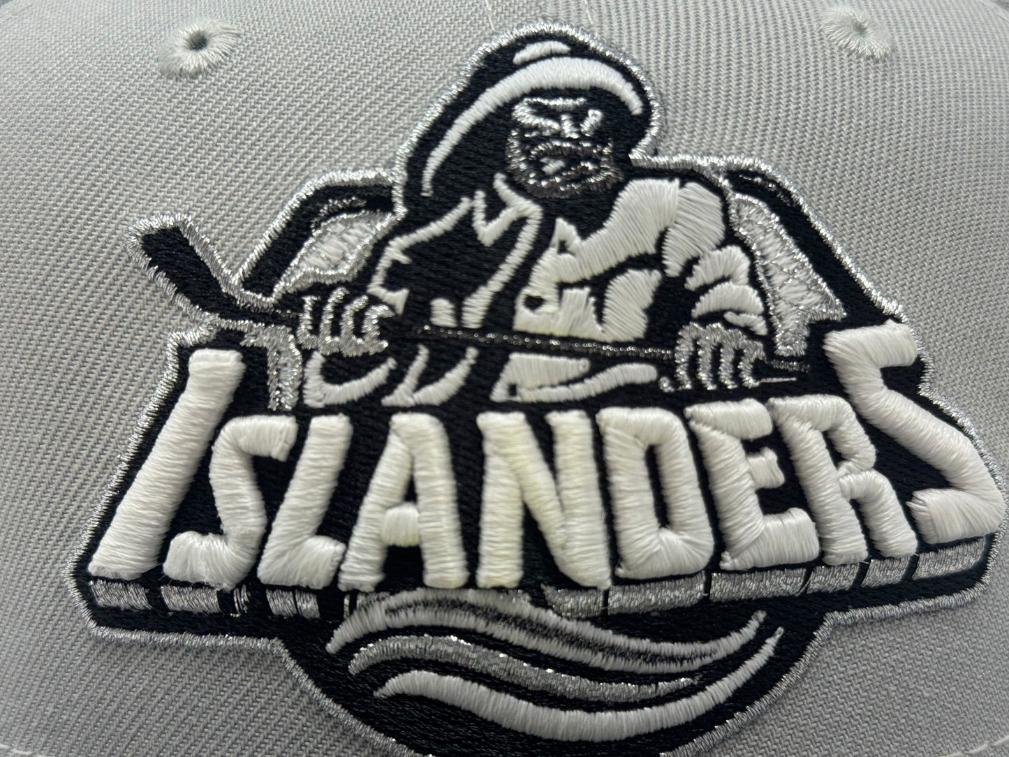 New York Islanders 40th Anniversary Fitted Hats- Gray