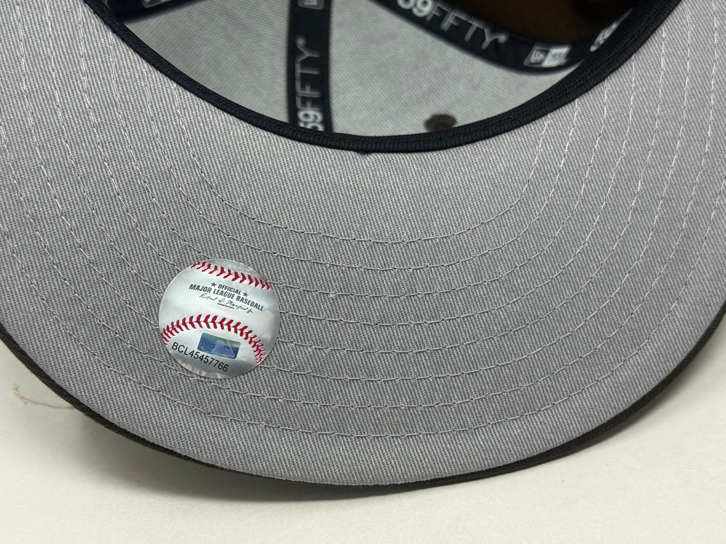 New York Yankees "Supercharged Logo" Fitted Hats-Brown