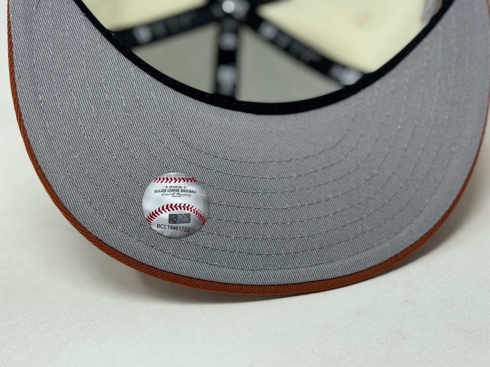 Arizona Diamondbacks "Halloween Pack" Snapback Hats-Off White Rust