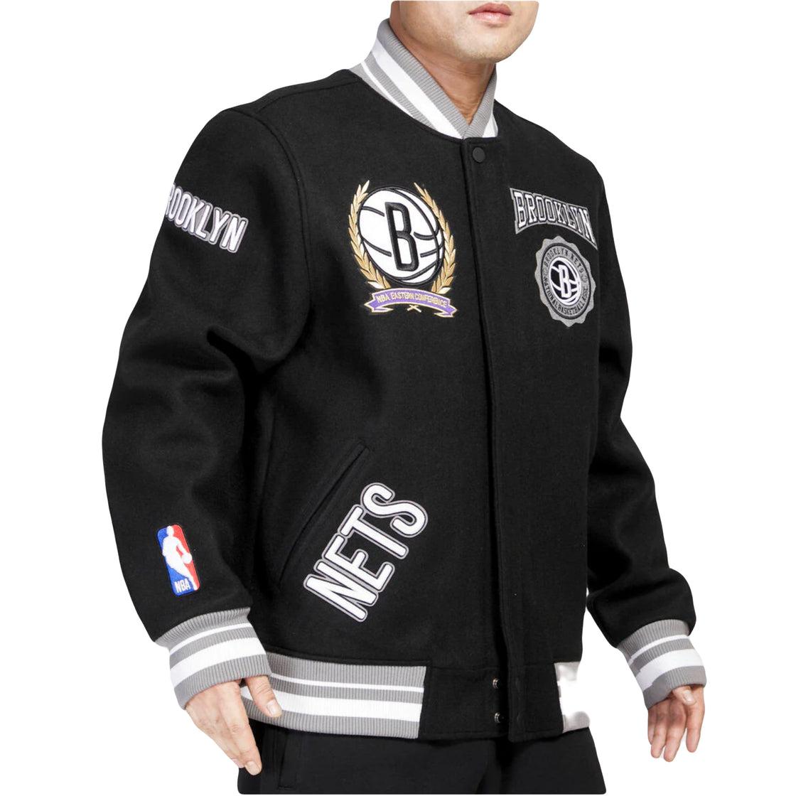 Brooklyn Nets Pro Standard Crest Black Wool Varsity Jacket