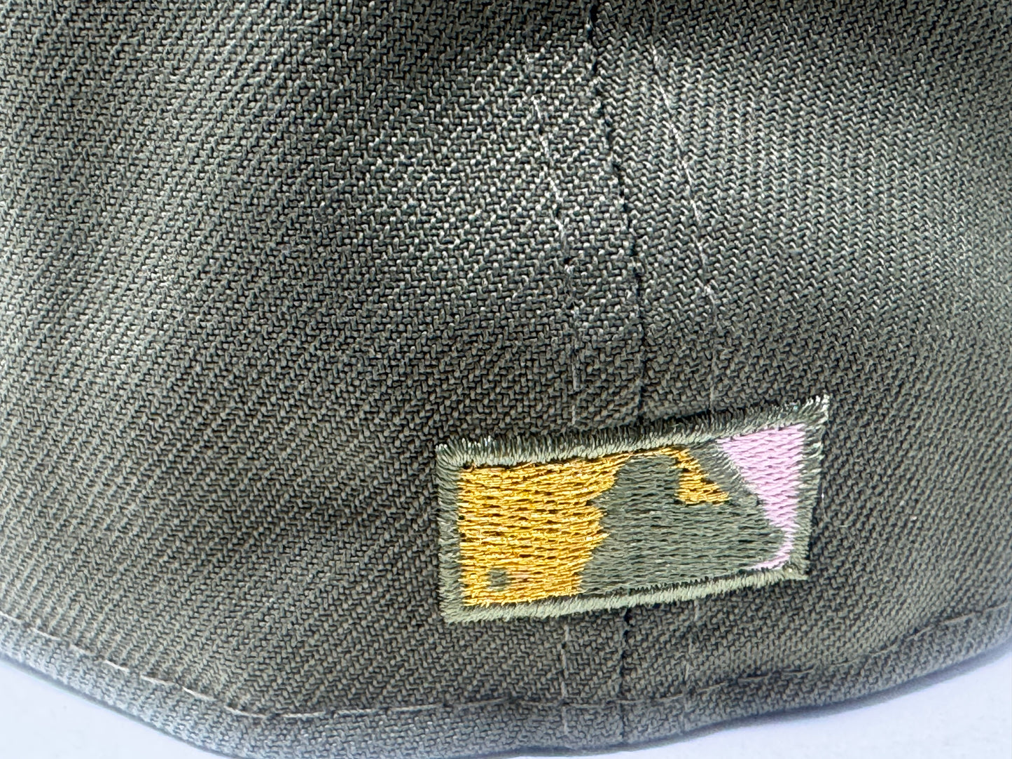 New York Yankees 1962 World Series Paisley Fitted Hat- Olive Green