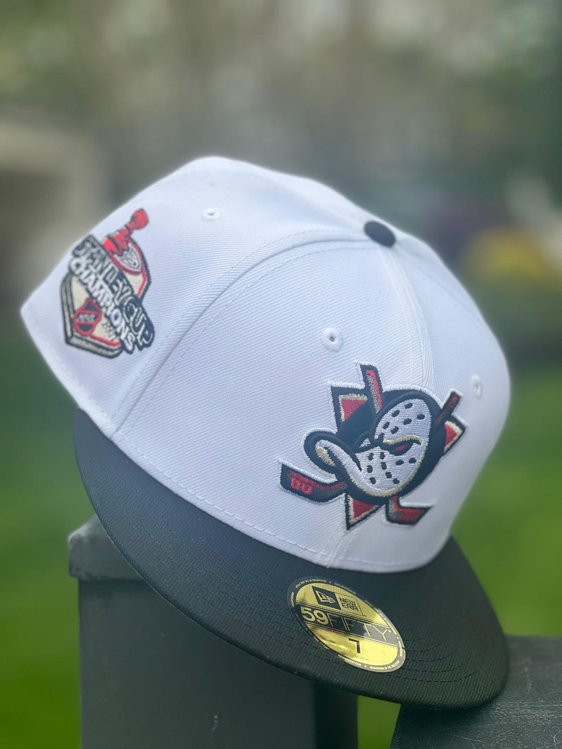 Anaheim Ducks Stanley Cup Champions Fitted Hats-White Black