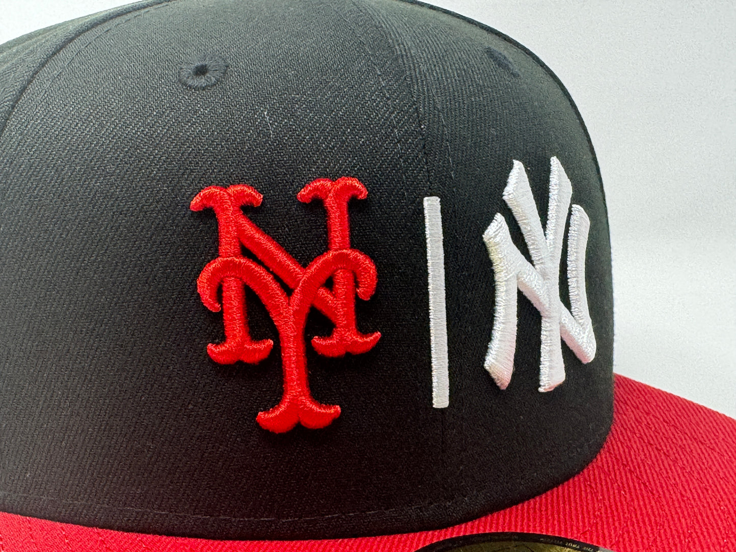 New York Yankees VS Mets Subway Series Black Red 59Fifty New Era Fitted hat