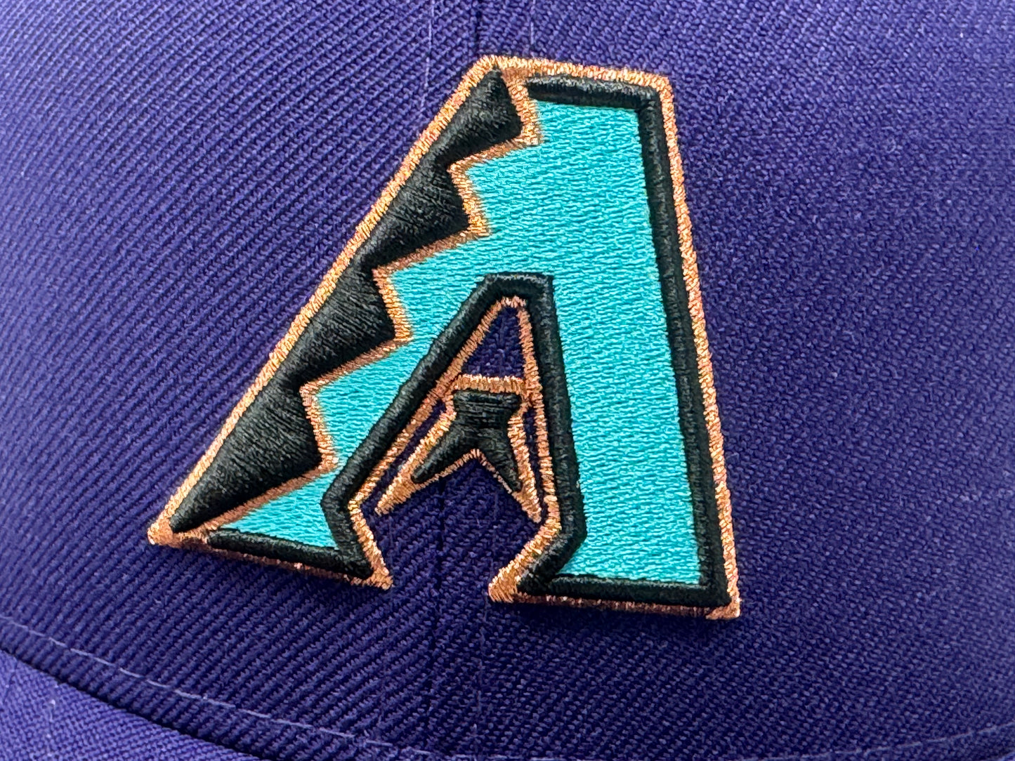 Arizona Diamondbacks 2001 World Series Team On Field Fitted Hat- Purple