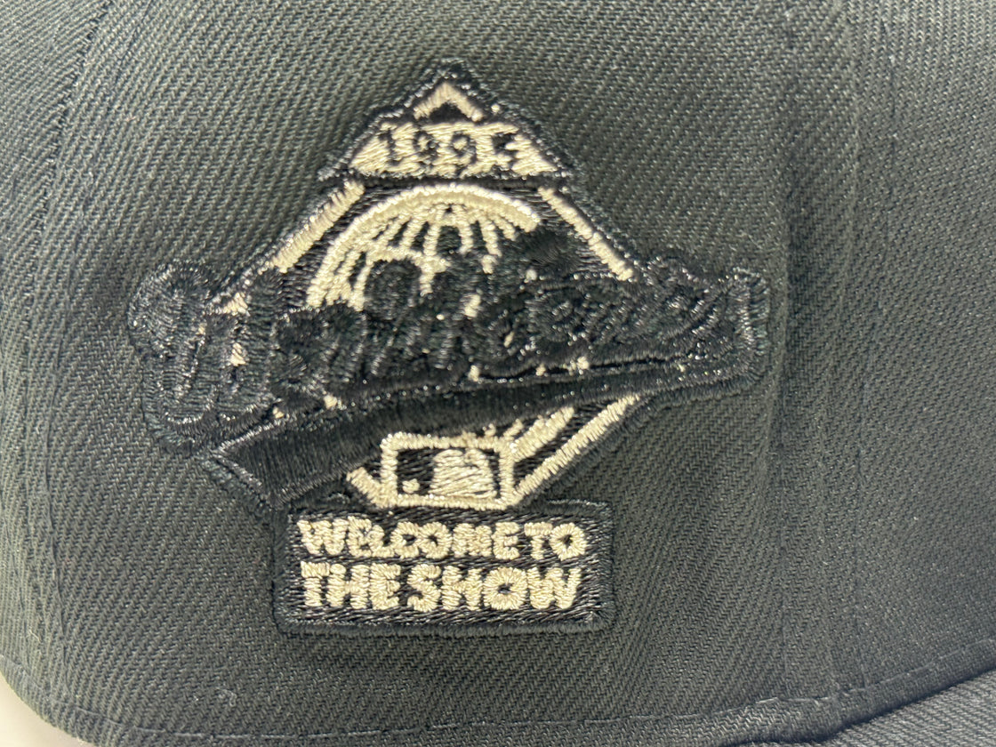 Atlanta Braves 1995 World Series WELCOME TO THE SHOW Fitted Hat-Black
